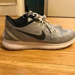 Nike Free Runs